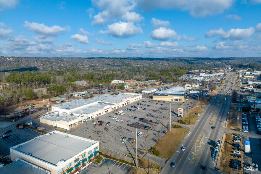 1646-1664 Montgomery Hwy, Birmingham, AL en alquiler - Vista aérea - Imagen 2 de 3