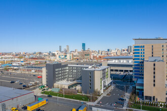 391-395 D St, South Boston, MA - vista aérea  vista de mapa - Image1