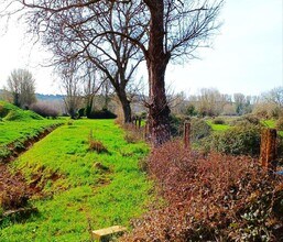 Calle los Zarzales, 19, Villaquilambre, LEO - AÉREA  vista de mapa - Image1