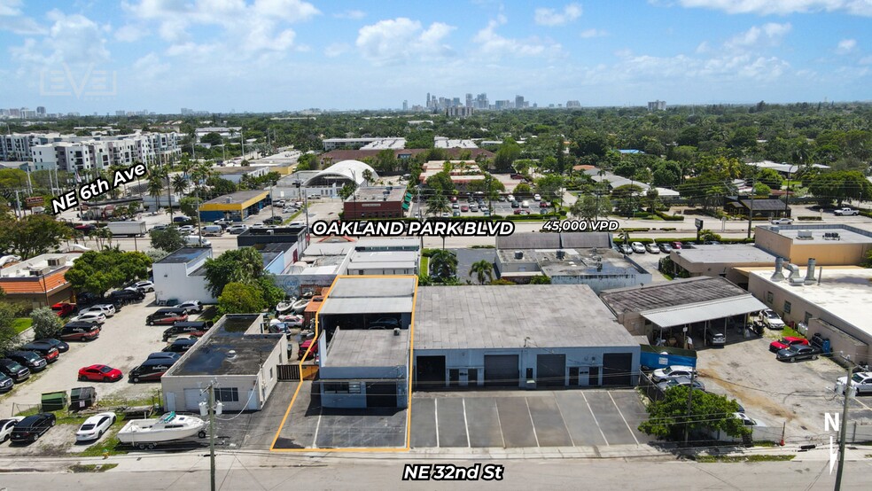 548 NE 32nd St, Oakland Park, FL en venta - Foto del edificio - Imagen 2 de 8