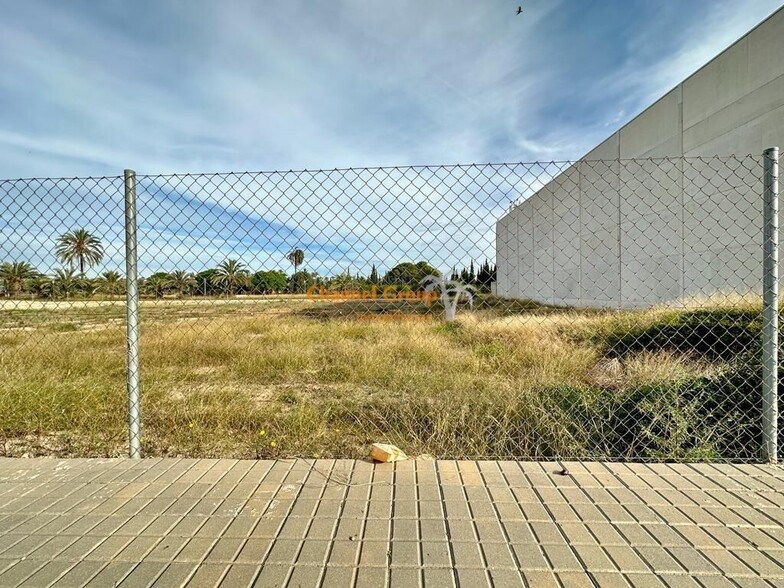 Terreno en Elche en venta - Foto del edificio - Imagen 2 de 2