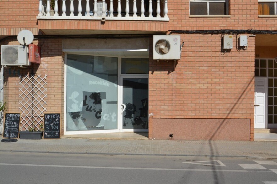 Edificio residencial en Deltebre, Tarragona en venta - Foto del edificio - Imagen 2 de 2