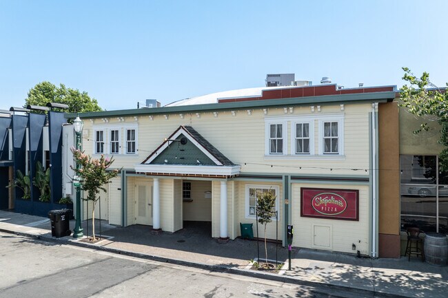 Más detalles de 1535-1541 Giammona Dr, Walnut Creek, CA - Local en venta