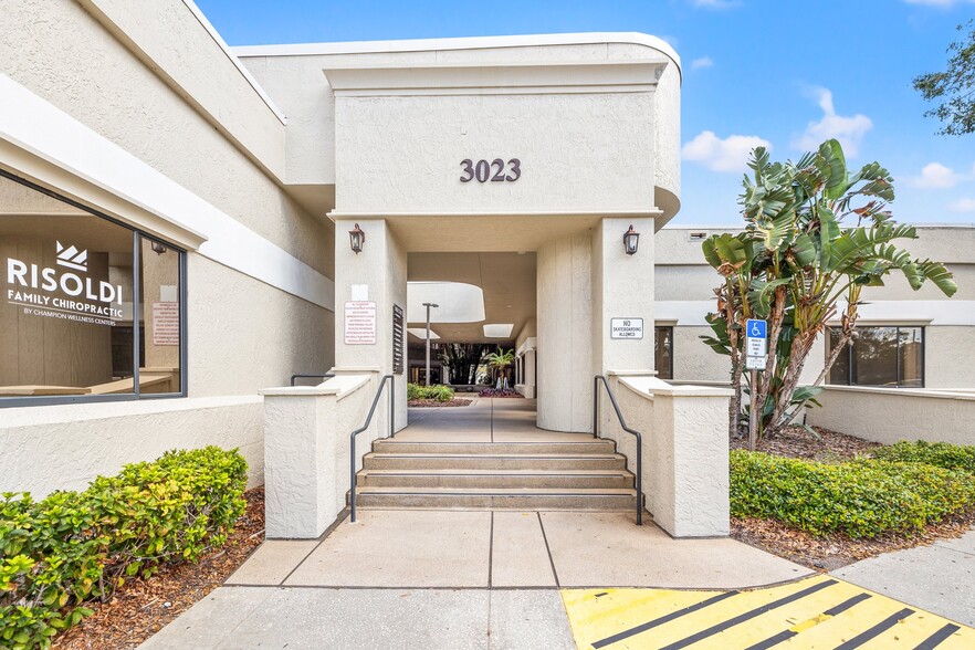 3023 Eastland Blvd, Clearwater, FL en venta - Foto del edificio - Imagen 2 de 103