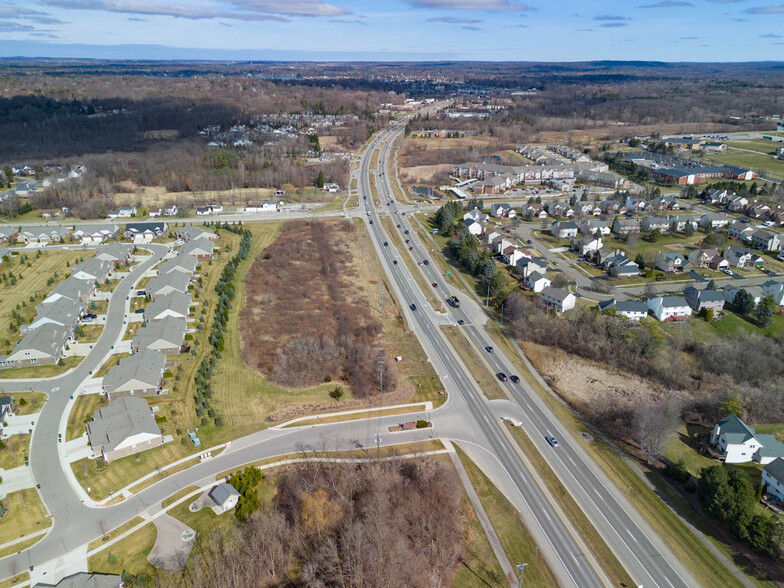 2224 S Lapeer Dr - Vacant Land #2, Orion Township, MI en venta - Vista aérea - Imagen 3 de 8