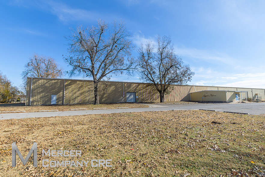 6828 Melrose Ln, Oklahoma City, OK en alquiler - Foto del edificio - Imagen 1 de 45