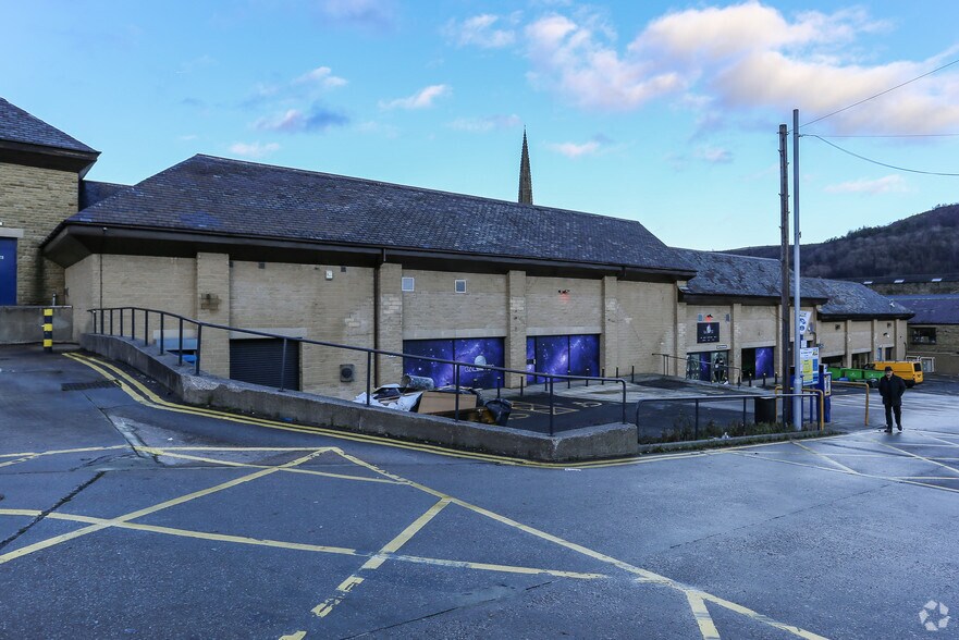 Horton St, Halifax en alquiler - Foto del edificio - Imagen 3 de 5