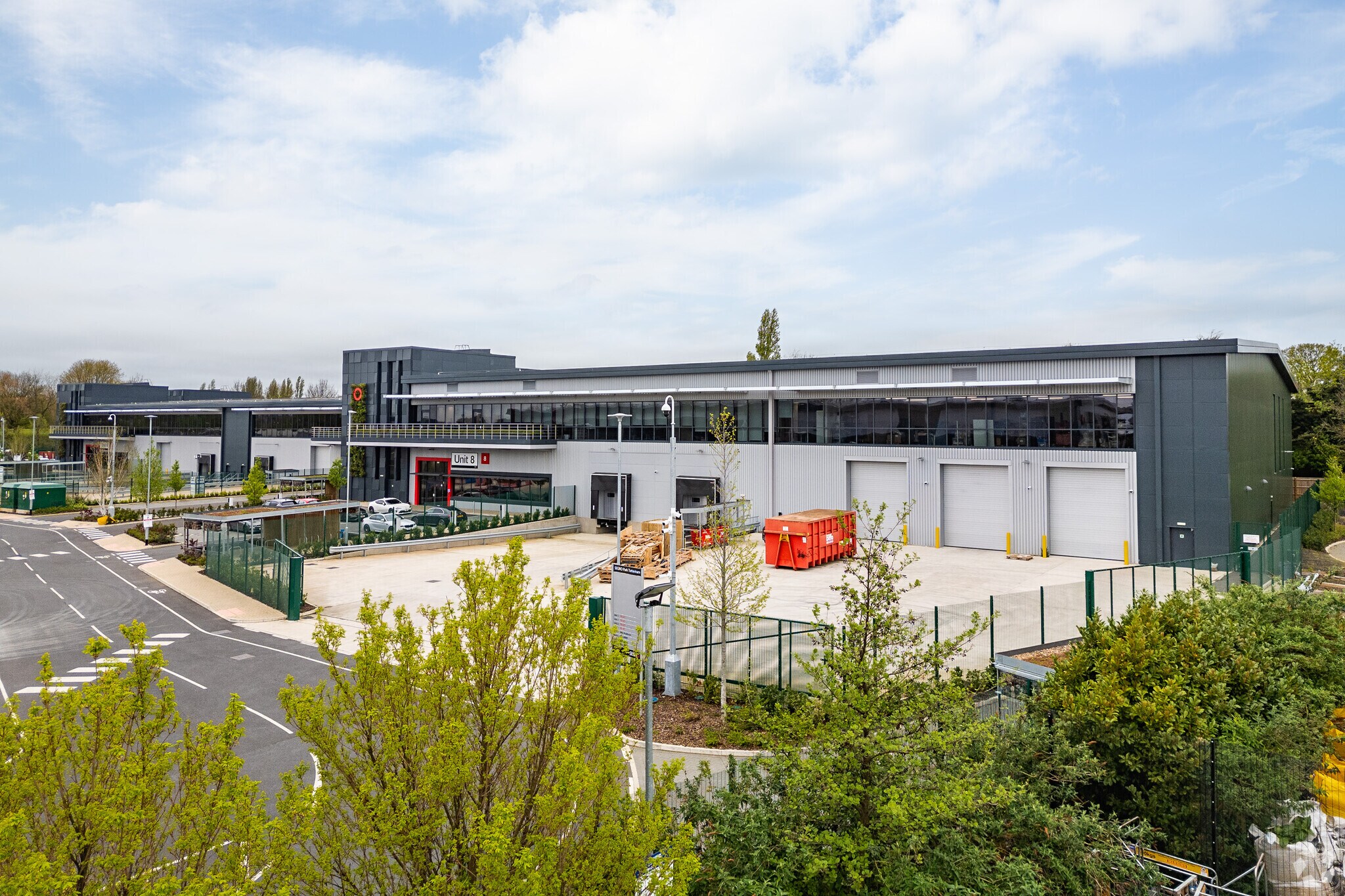 555 White Hart Ln, London en alquiler Foto principal- Imagen 1 de 15