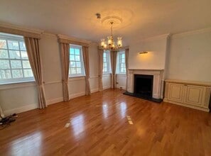 8 Berthelot St, Guernsey en alquiler Foto del interior- Imagen 2 de 4