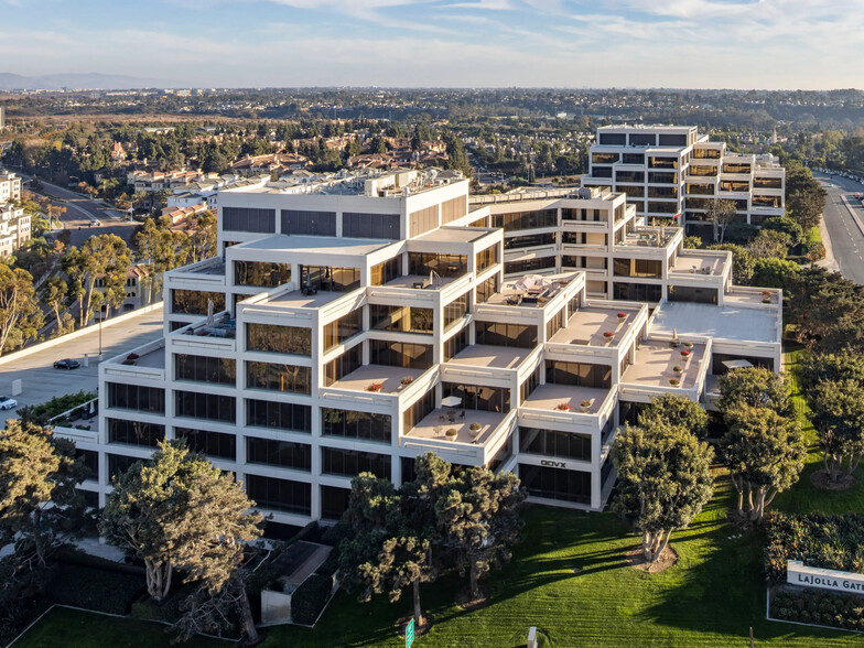 9191 Towne Centre Dr, San Diego, CA en alquiler - Foto del edificio - Imagen 3 de 23