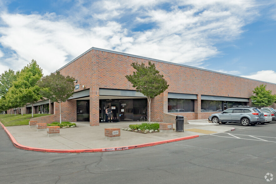 11000 White Rock Rd, Rancho Cordova, CA en alquiler - Foto del edificio - Imagen 3 de 35