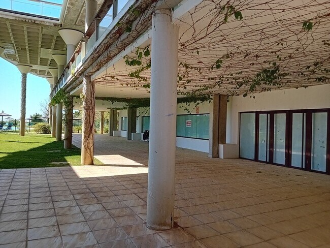 Más detalles de Urbanización Parque Botánico, Benahavís - Edificio residencial​ en venta