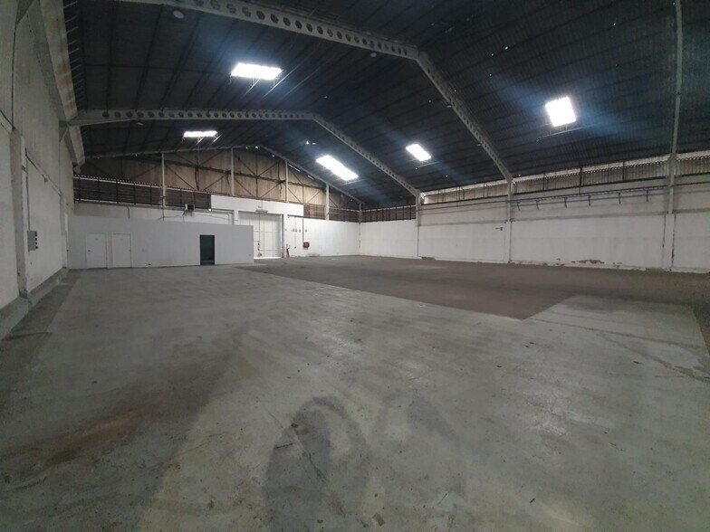 Nave en Alcalá de Guadaíra, Sevilla en alquiler - Foto del interior - Imagen 2 de 10