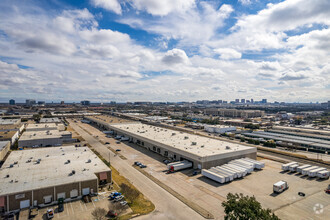 4040-4130 Lindbergh Dr, Addison, TX - VISTA AÉREA  vista de mapa - Image1