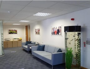 2 De Havilland Dr, Liverpool en alquiler Foto del edificio- Imagen 1 de 5