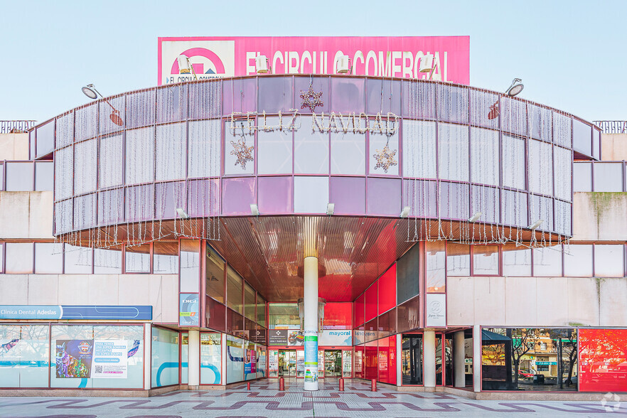 Avenida de la Constitución, 88, Torrejón De Ardoz, Madrid en alquiler - Foto del edificio - Imagen 1 de 4