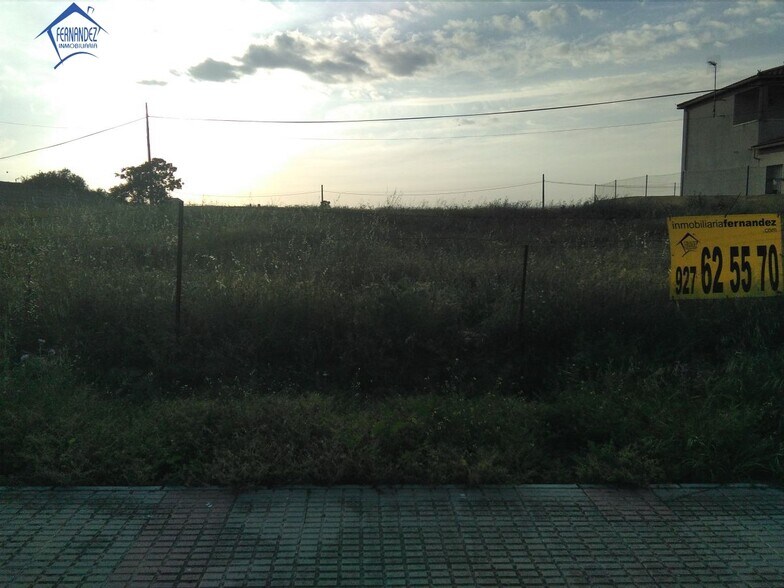 Terreno en Santiago del Campo, Cáceres en venta - Foto principal - Imagen 2 de 2