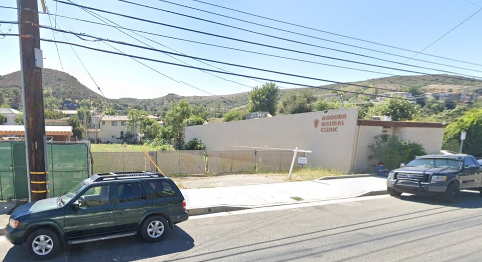 28266 Dorothy Dr, Agoura Hills, CA en alquiler - Foto del edificio - Imagen 2 de 9