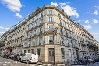 Más detalles de 28 Rue D'Aumale, Paris - Oficina en alquiler