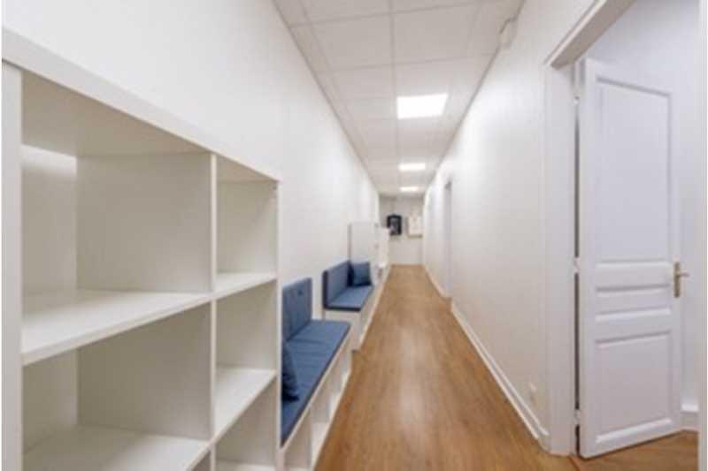 2 Square Trudaine, Paris en alquiler - Foto del interior - Imagen 3 de 5