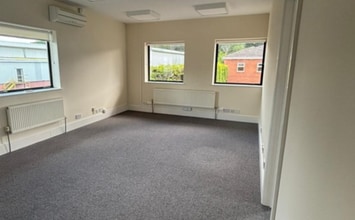 11A Kingswood Rd, Hampton Lovett en alquiler Foto del interior- Imagen 2 de 3