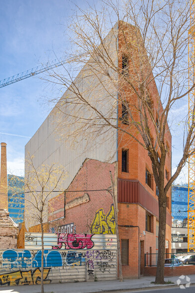 Oficinas en Barcelona, Barcelona en alquiler - Foto del edificio - Imagen 2 de 3