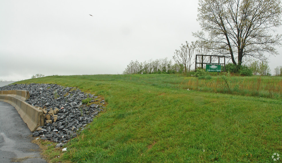 Valley College Circle, Weyers Cave, VA en venta - Foto del edificio - Imagen 2 de 7