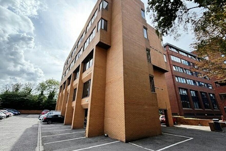 Alencon Link, Basingstoke en alquiler - Foto del edificio - Imagen 3 de 4