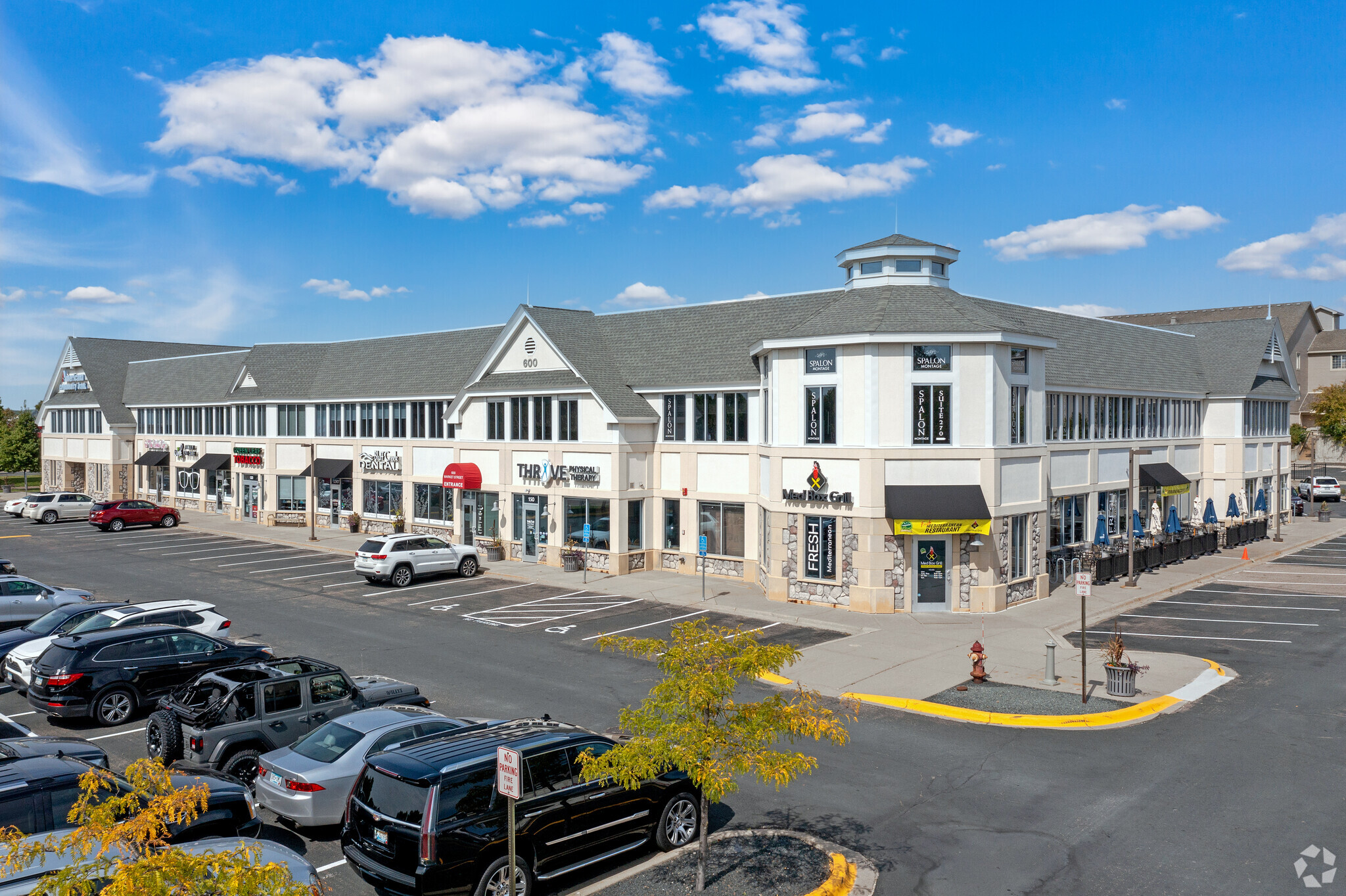 580-600 Market St, Chanhassen, MN en alquiler Foto del edificio- Imagen 1 de 8