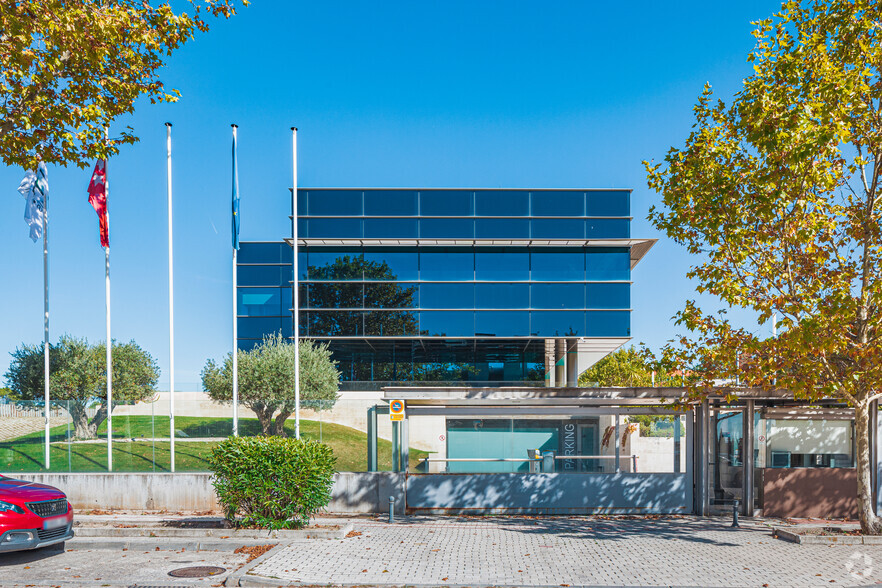 Calle José Echegaray, 20, Las Rozas de Madrid, Madrid en alquiler - Foto del edificio - Imagen 2 de 2