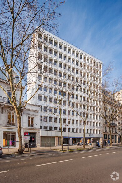 14 Rue Paul-Henri Grauwin, Paris en alquiler - Foto del edificio - Imagen 1 de 9