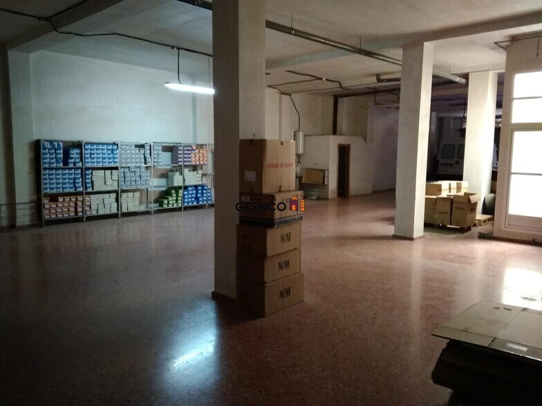 Local en Ontinyent, Valencia en venta - Foto del edificio - Imagen 2 de 6