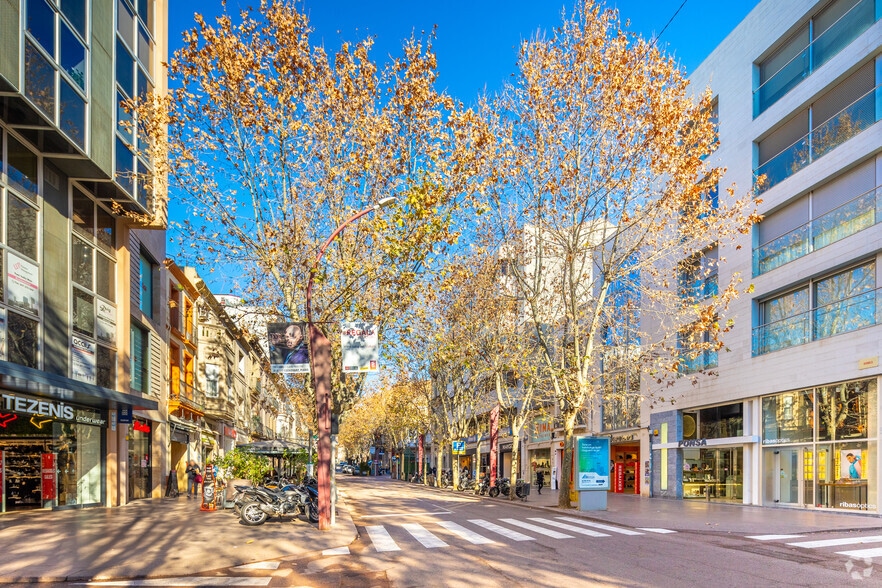 Carrer Rambla, 46, Sabadell, Barcelona en alquiler - Foto del edificio - Imagen 2 de 2