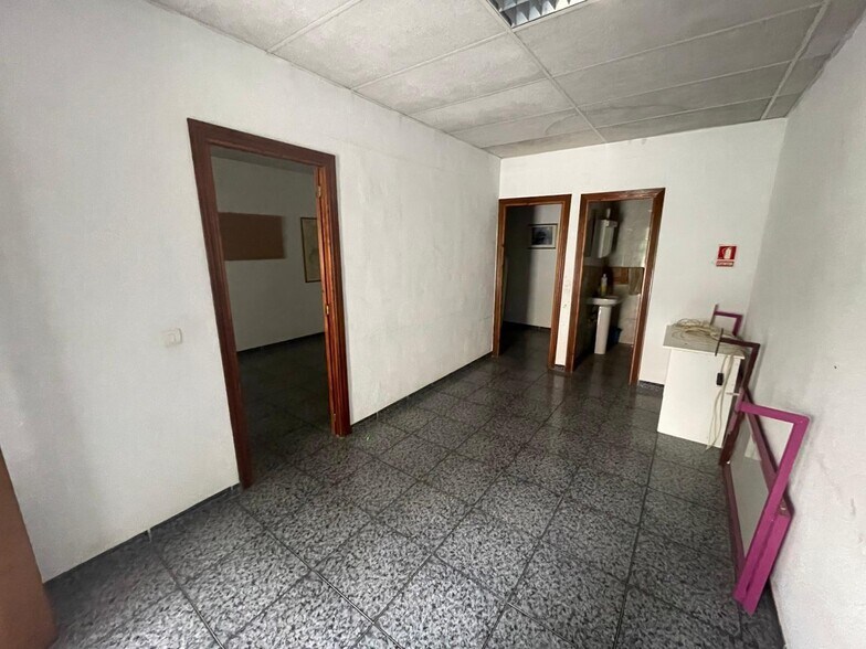 Local en Arroyo de la Luz, Cáceres en venta - Foto del interior - Imagen 1 de 9