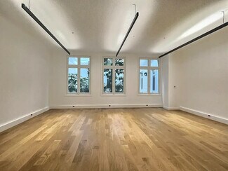 Más detalles de 42 Rue De Bassano, Paris - Oficina en alquiler