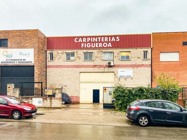 Más detalles de Calle Juan de la Cierva, 68, Móstoles - Nave en venta