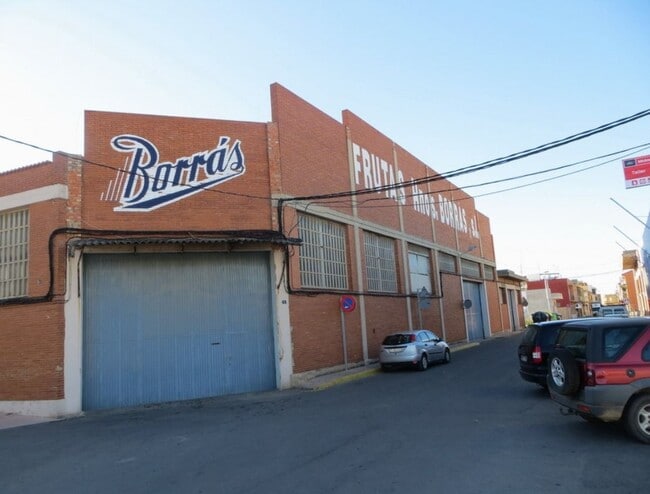 Más detalles de Carrer de la Borriana, Alquerías del Niño Perdido - Nave en venta