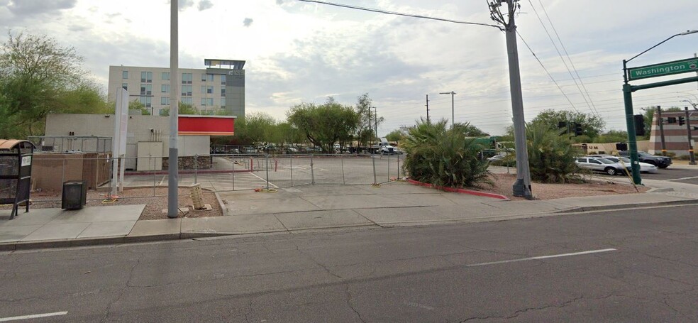 4402 E Washington St, Phoenix, AZ en venta - Foto del edificio - Imagen 2 de 2