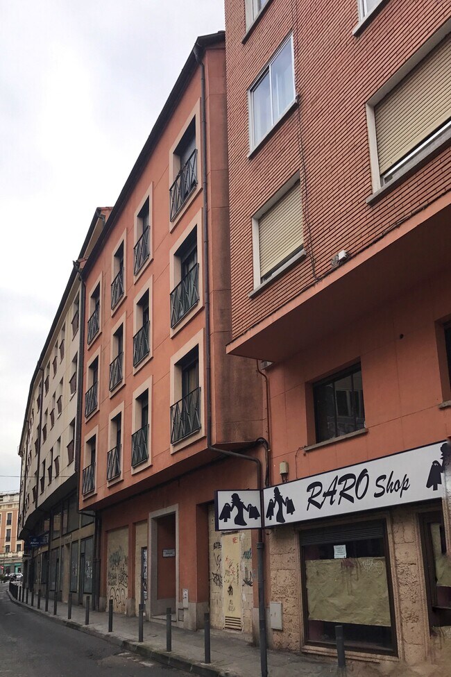 Más detalles de Calle de la Cerería, 9, Talavera de la Reina - Edificio residencial​ en venta