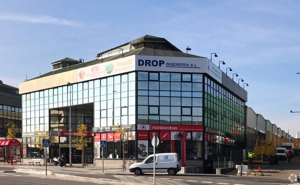 Avenida San Pablo, 28, Coslada, Madrid en venta - Foto del edificio - Imagen 3 de 5