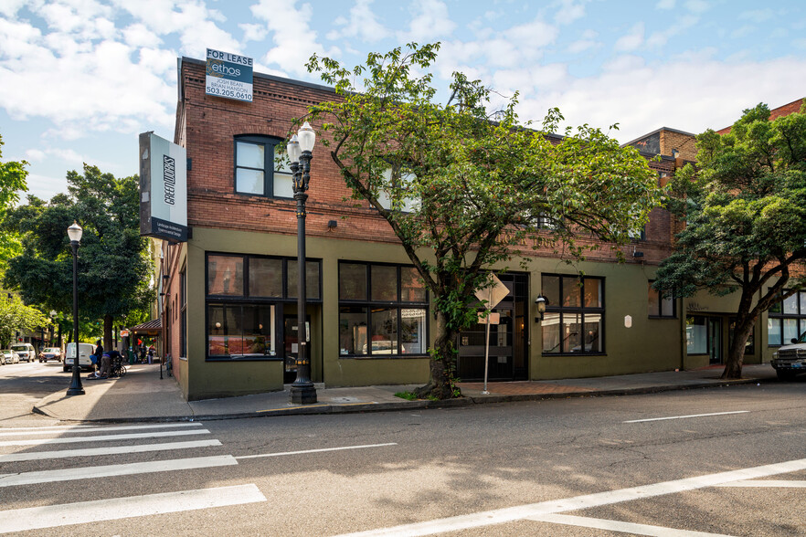 24-32 NW 2nd Ave, Portland, OR en alquiler - Foto del edificio - Imagen 1 de 1