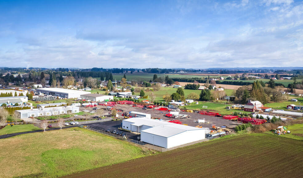 2500 Industrial Ave, Hubbard, OR en alquiler - Foto del edificio - Imagen 1 de 3