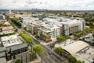 7302 Santa Monica Blvd, West Hollywood, CA - VISTA AÉREA  vista de mapa