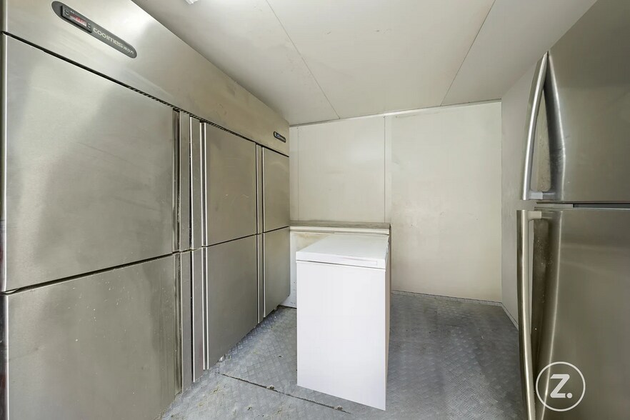 176 Clayton Rd, Clayton en venta - Foto del interior - Imagen 2 de 9