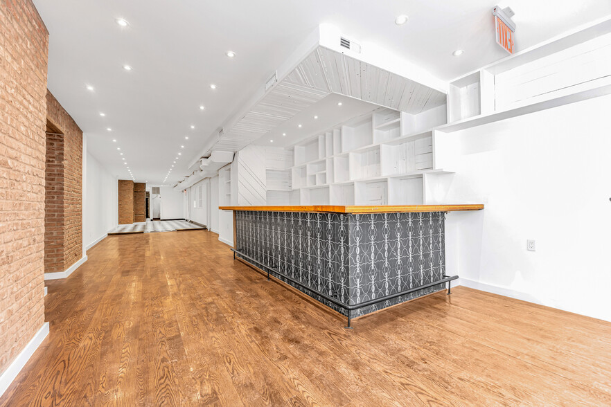 60-62 2nd Ave, New York, NY en alquiler - Foto del interior - Imagen 3 de 8