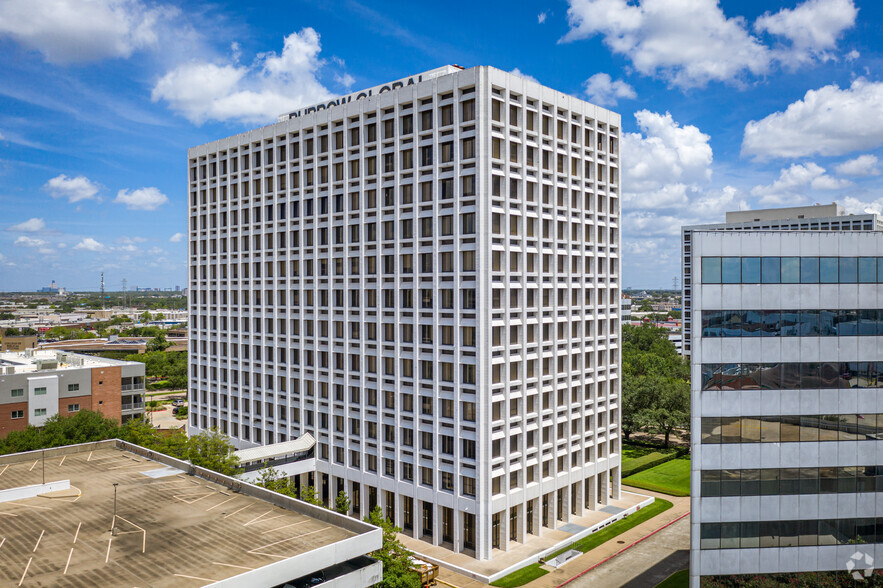 6200 Savoy Dr, Houston, TX en alquiler - Foto del edificio - Imagen 2 de 7