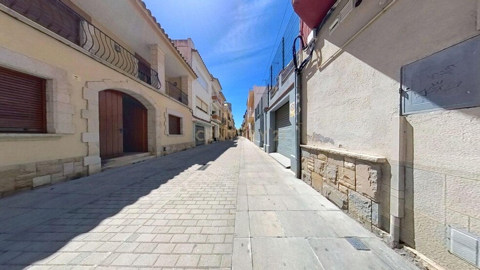 Local en Malgrat de Mar, Barcelona en alquiler - Foto del edificio - Imagen 3 de 4