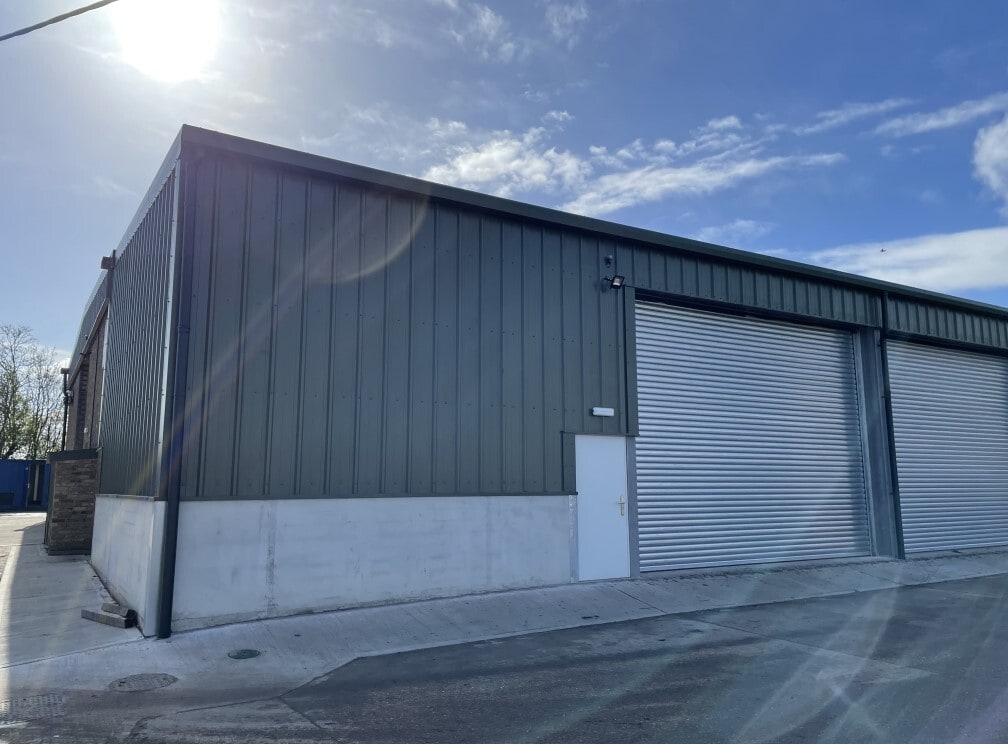 New Years Green Ln, Uxbridge en alquiler Foto del edificio- Imagen 1 de 1