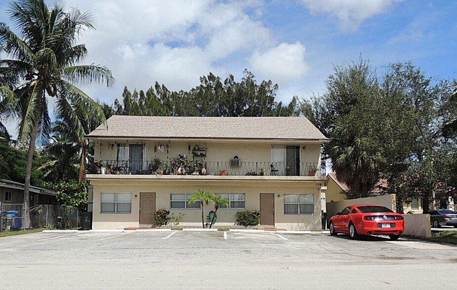 119 NW 43rd Ct, Fort Lauderdale, FL en venta - Foto del edificio - Imagen 1 de 21