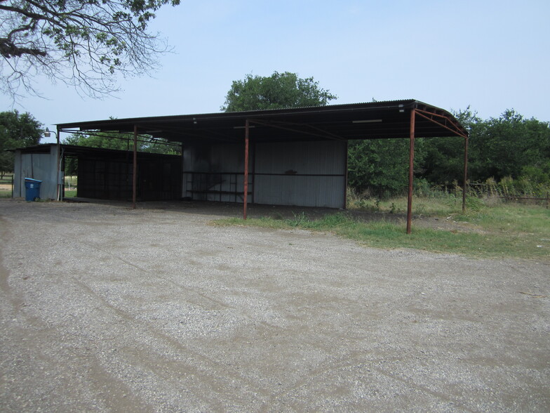 13042 Interstate 10 E, Marion, TX en alquiler - Foto del edificio - Imagen 3 de 4